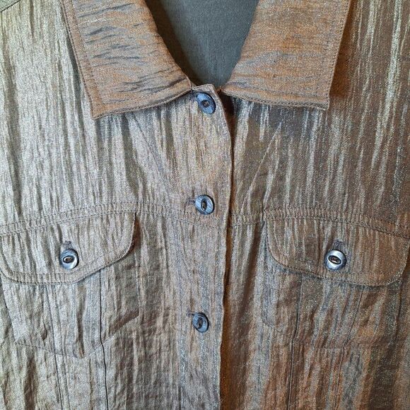 Chico's Shiny Puckered Fabric Jacket Size 2 US L Shacket Greenish Gray Button Up - Picture 4 of 9